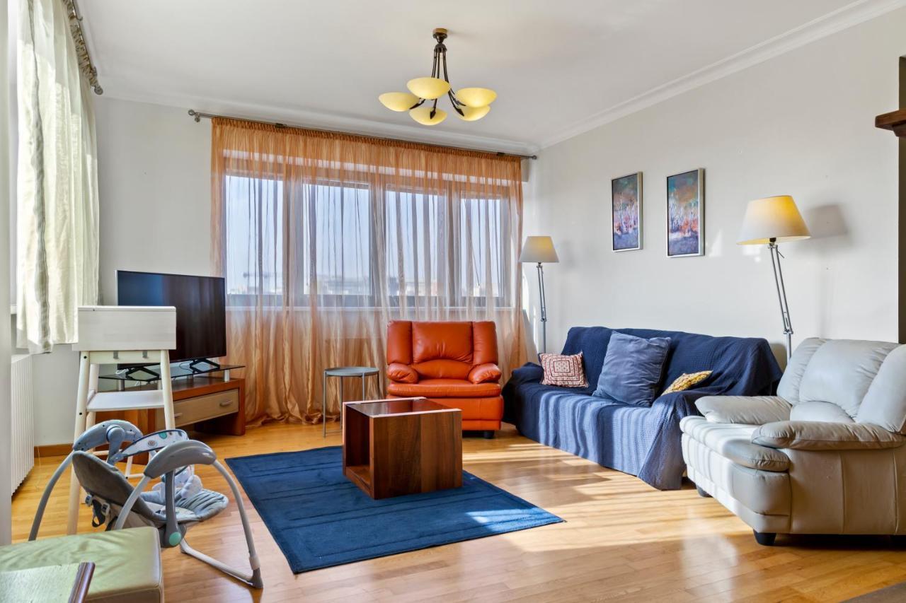125 Sqm Family Friendly With Kids Room Bükreş Dış mekan fotoğraf