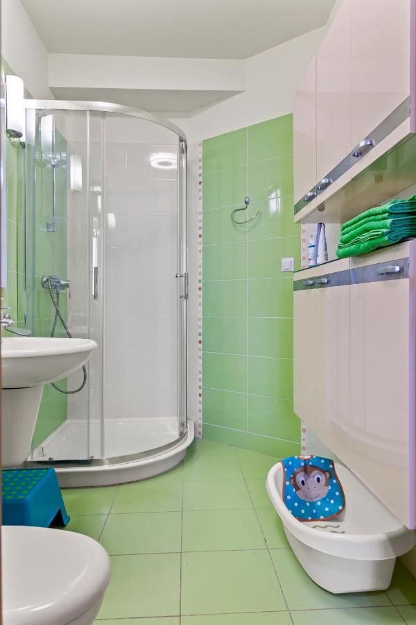 125 Sqm Family Friendly With Kids Room Bükreş Dış mekan fotoğraf