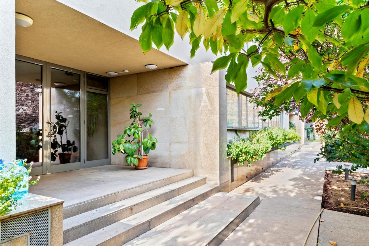 125 Sqm Family Friendly With Kids Room Bükreş Dış mekan fotoğraf