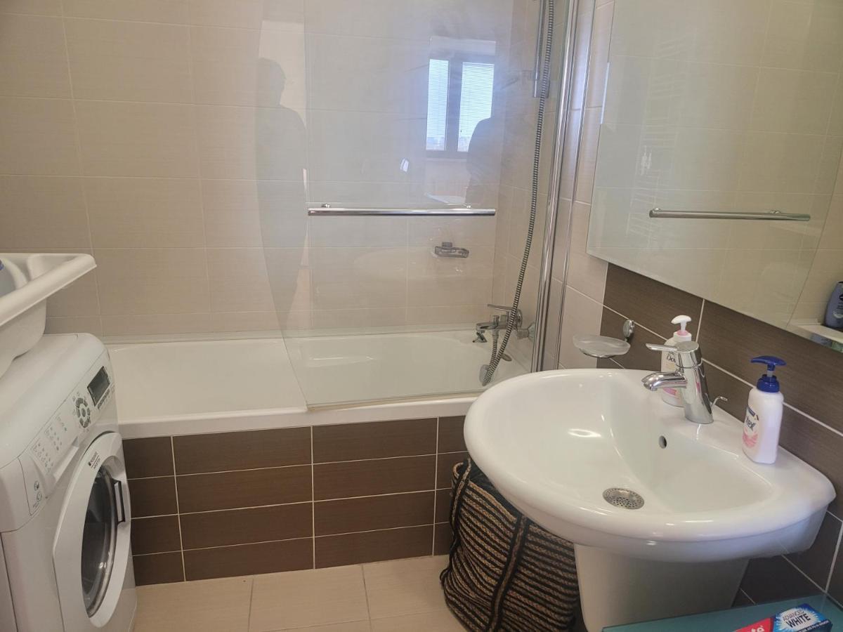 125 Sqm Family Friendly With Kids Room Bükreş Dış mekan fotoğraf